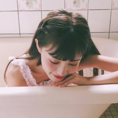 伴游女生张瑾萱的资料
