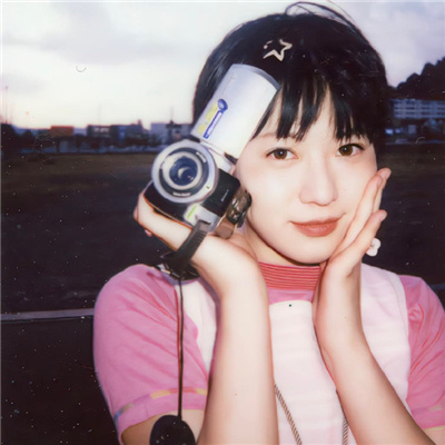伴游女生南宫星落的资料